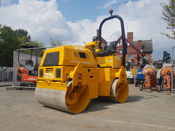 Bomag 120 Ride on Roller