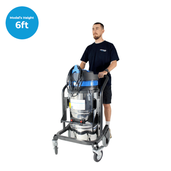 Animation of Skyvac gutter cleaner in use